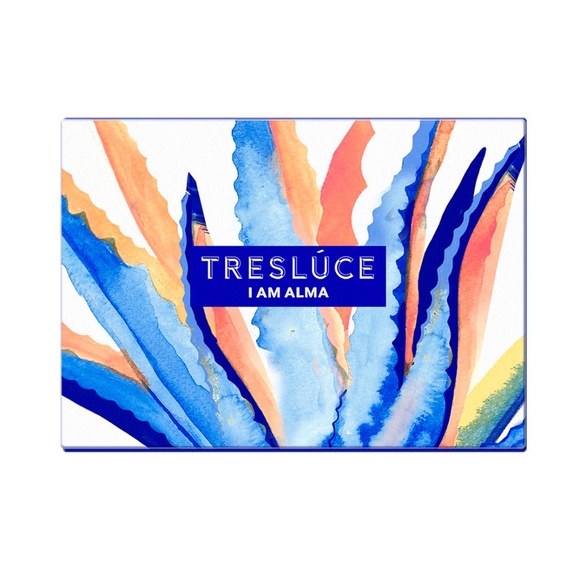 TRESLÚCE BEAUTY · I AM ALMA PALETTE + 5D LASH SET - Picture 3 of 7